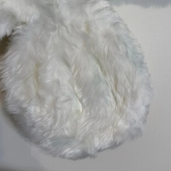 Faux Fur Shawl Wrap Fall/Winter Bridal Shrug - Picture 7 of 9